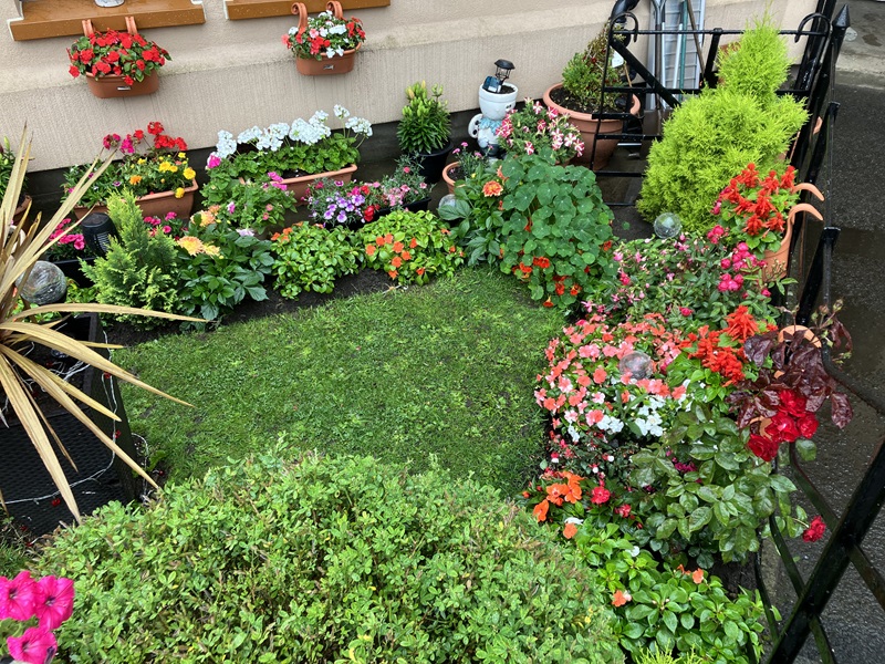 Residential front garden for council house tenants - Second place