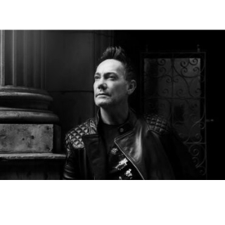 Craig Revel-Horwood: Fab-U-Lous Image