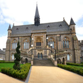 Burns Statue image
