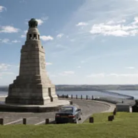 Dundee Law image