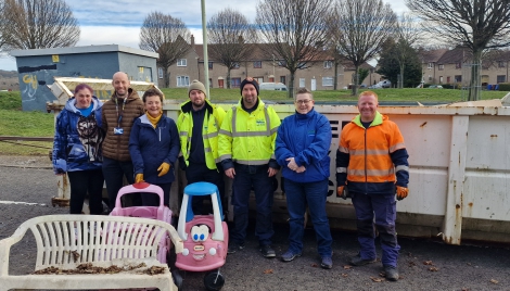 Community Clean-Up takes place in Strathmartine Image Community Clean-Up takes place in Strathmartine Image