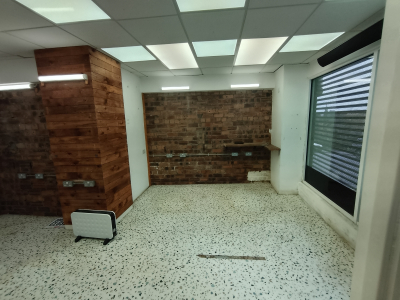 Retail Unit, 61 Hilltown<br/>Dundee<br/>DD3 7AG<br/> Image